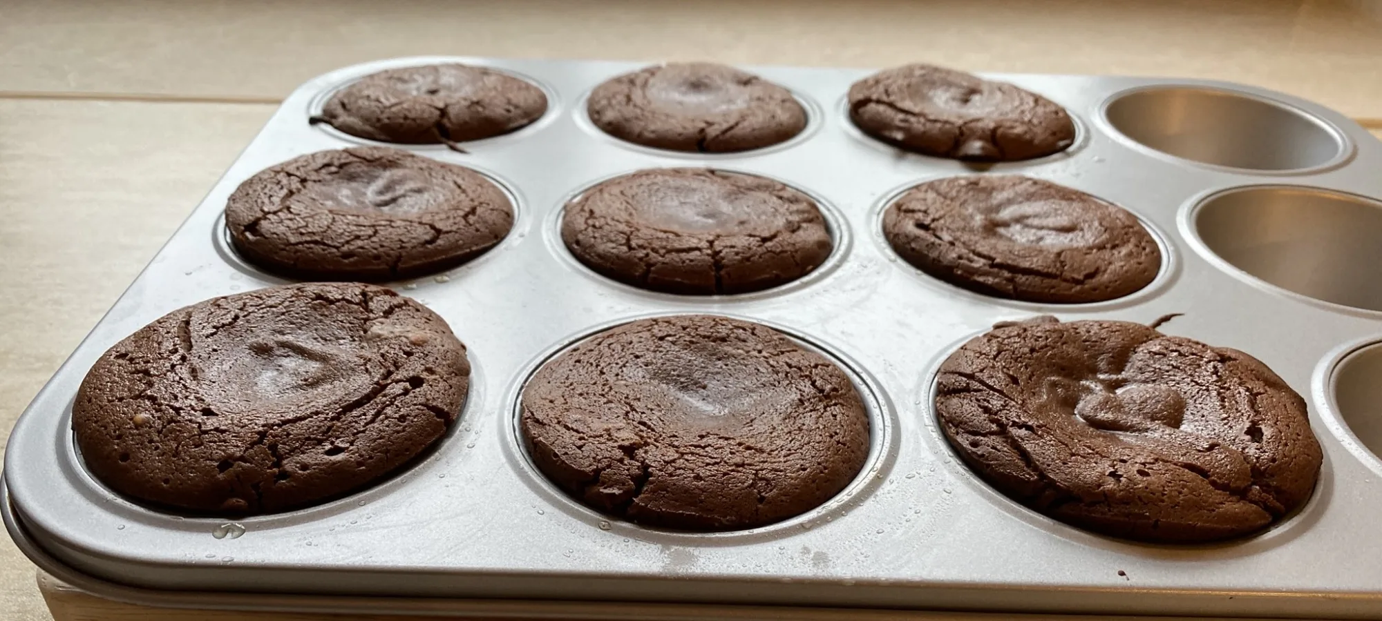 Chocolate Soufflé with a Molten Center (Schokosoufflé mit flüssigem Kern)