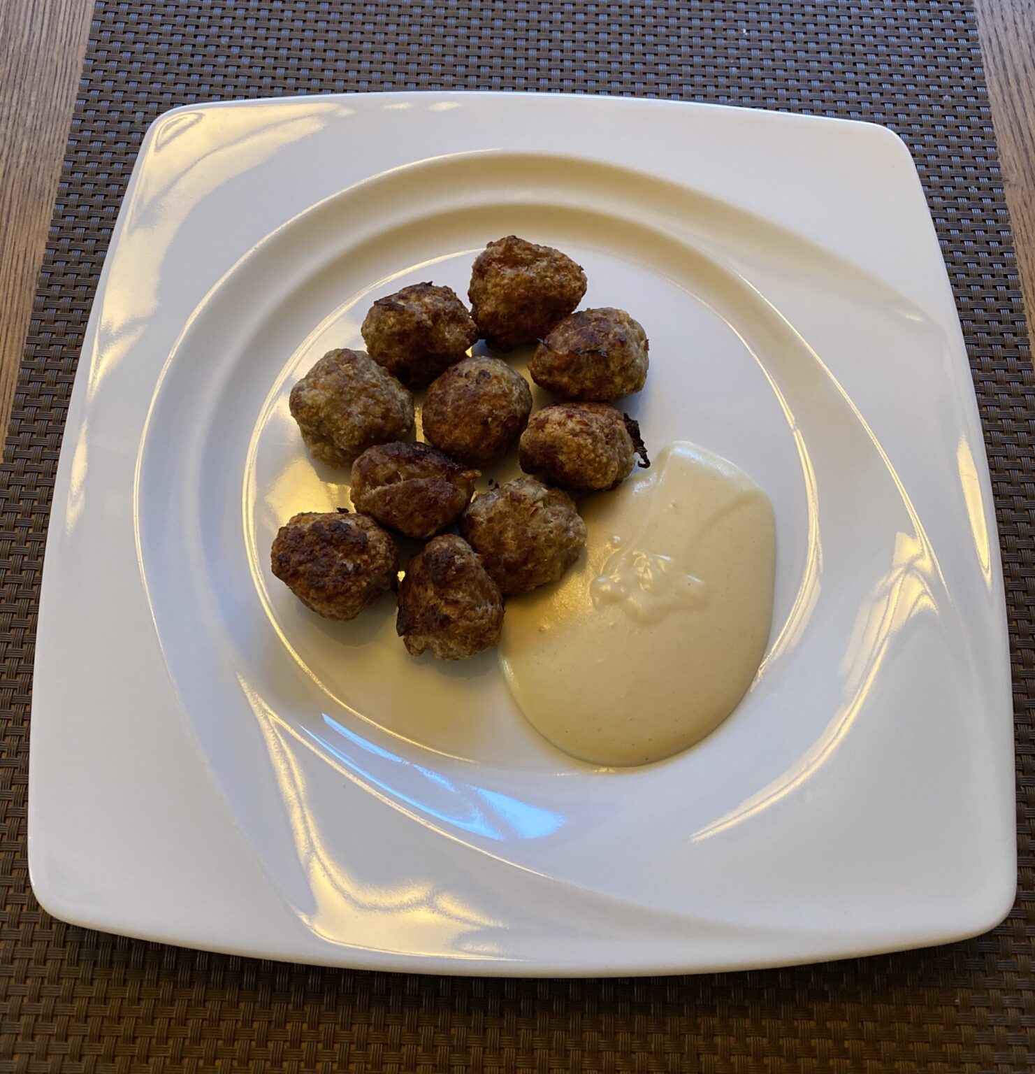 Köttbullar Inspired by a Swedish Furniture Store (Swedish Meatballs)