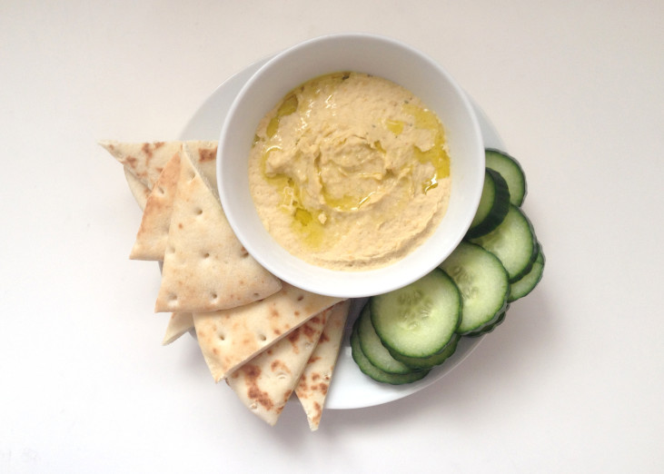 Zwiebel-Creme-Dipp zum Grillen